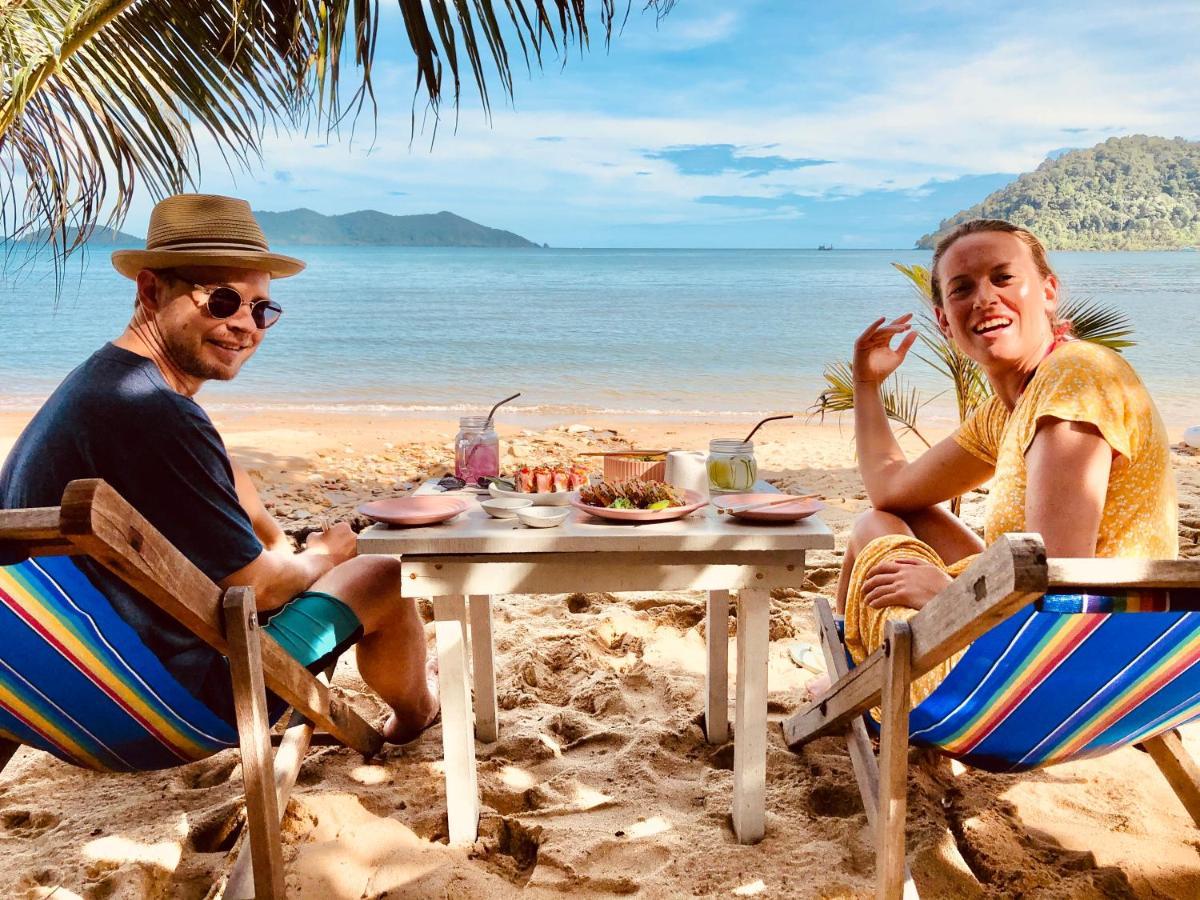 Indie Beach Bungalows Ко Чанг Экстерьер фото