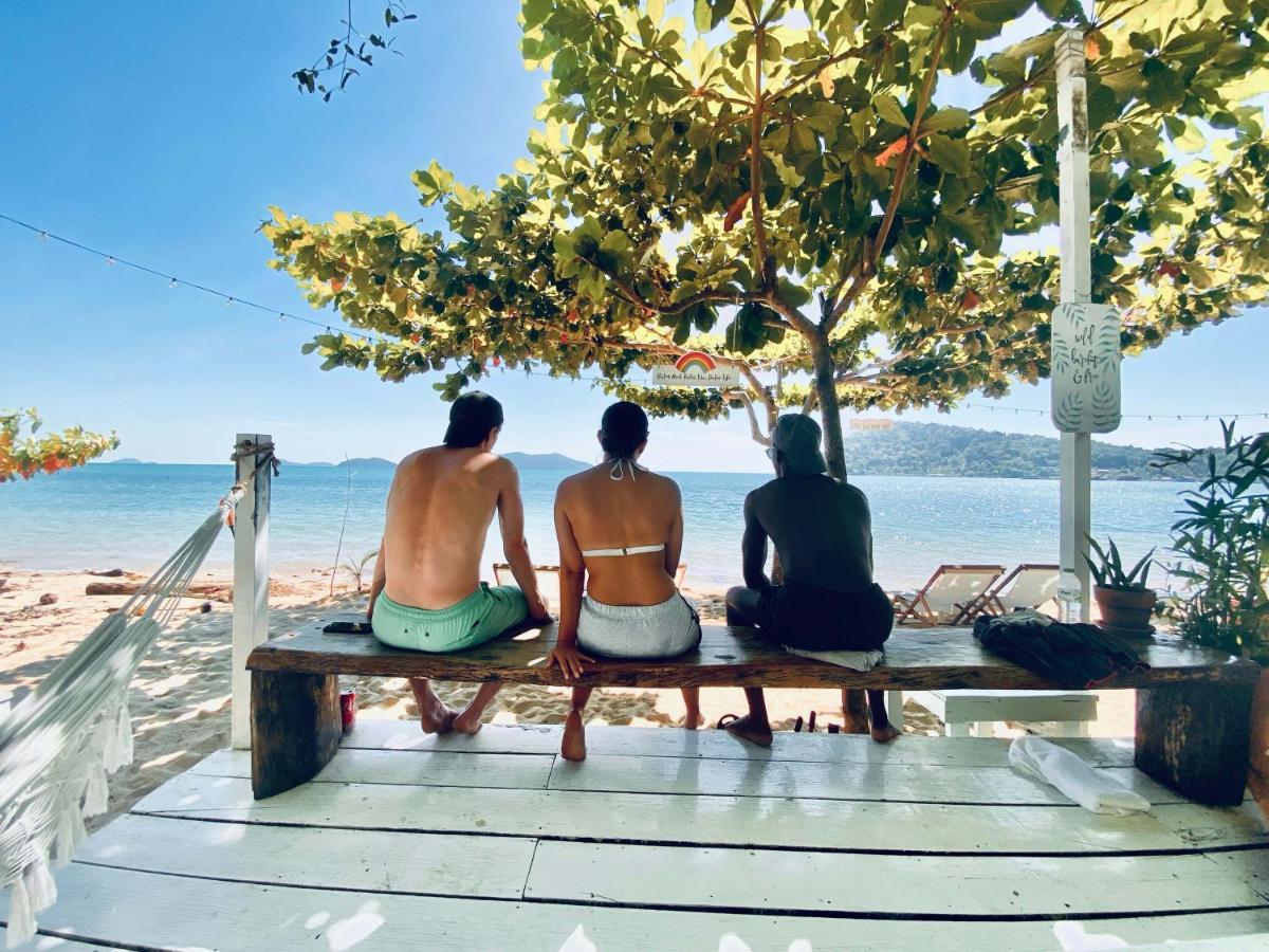 Indie Beach Bungalows Ко Чанг Экстерьер фото