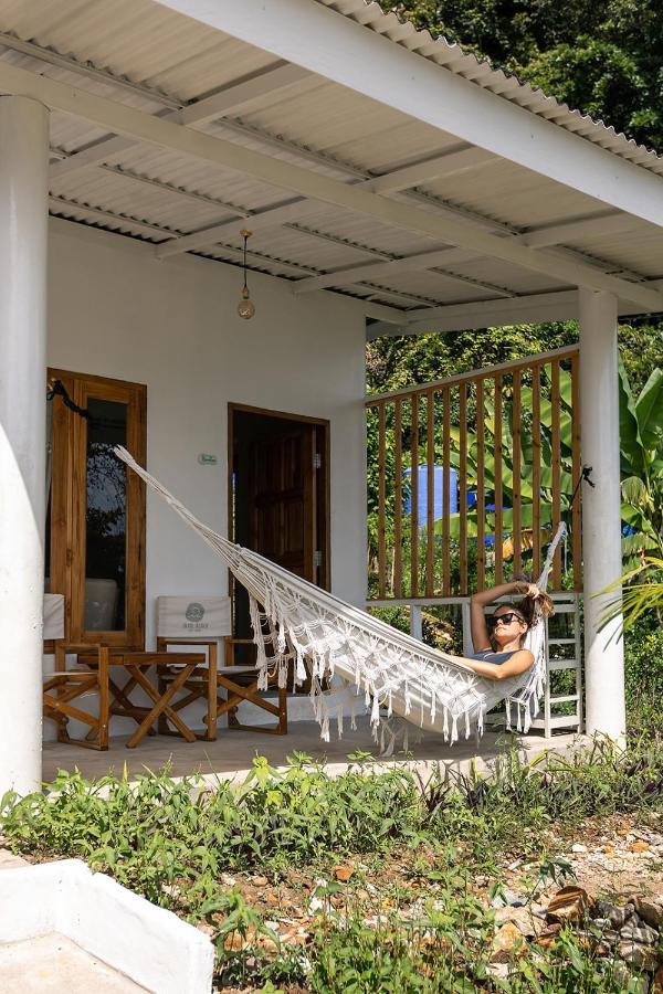 Indie Beach Bungalows Ко Чанг Экстерьер фото